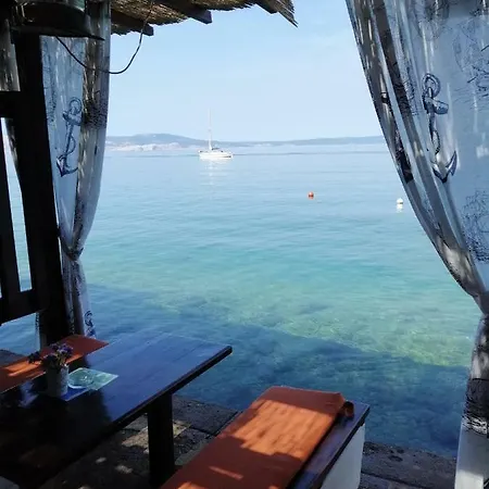 Jadranka Cacic Apartment Klenovica