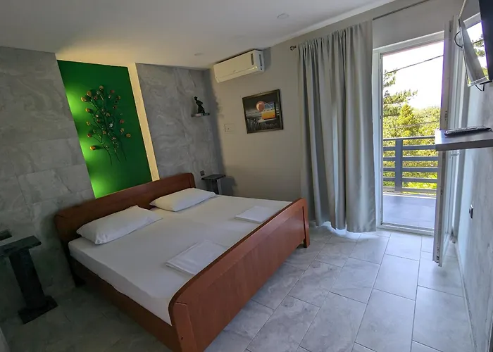 Jadranka Cacic * كلينوفيتسا