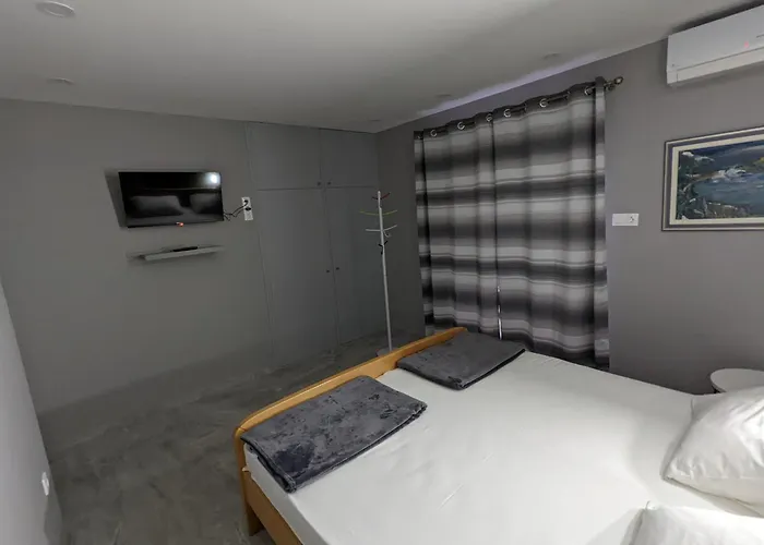 Jadranka Cacic كلينوفيتسا